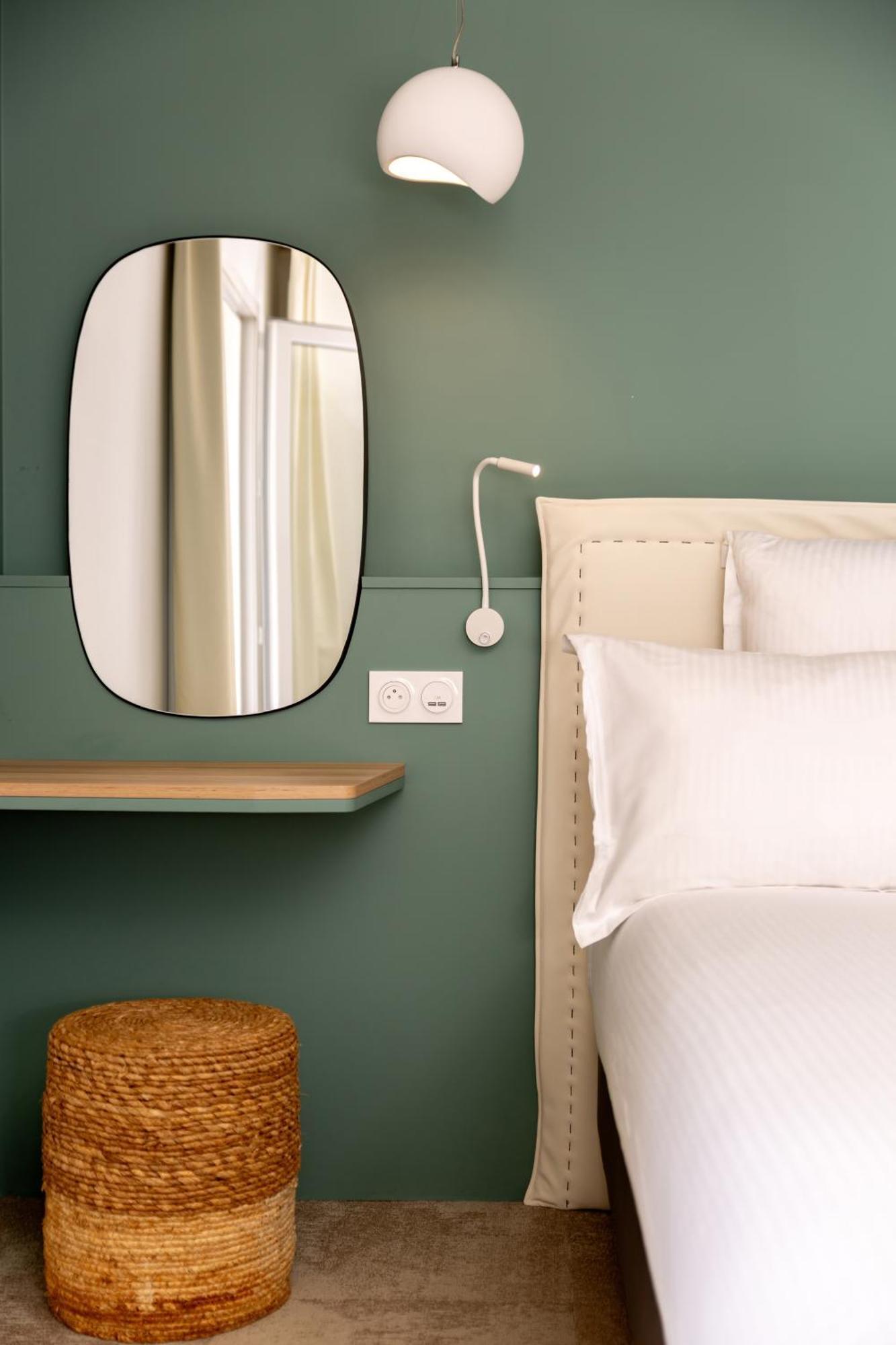 Golden Tulip Hotel & Rooftop Martigues Provence Экстерьер фото